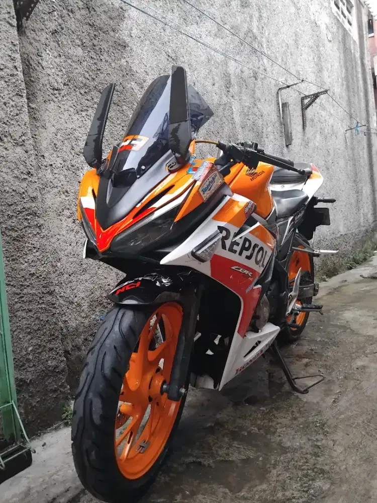 Jual Motor Honda Repsol CBR 150