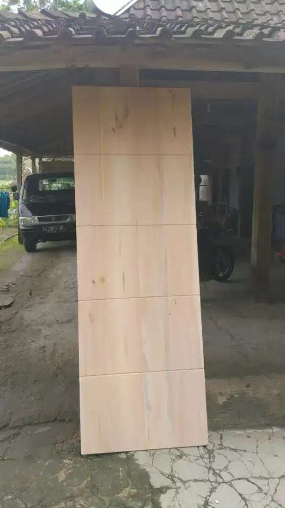 Jual daun pintu bahan kayu mahoni dan jati