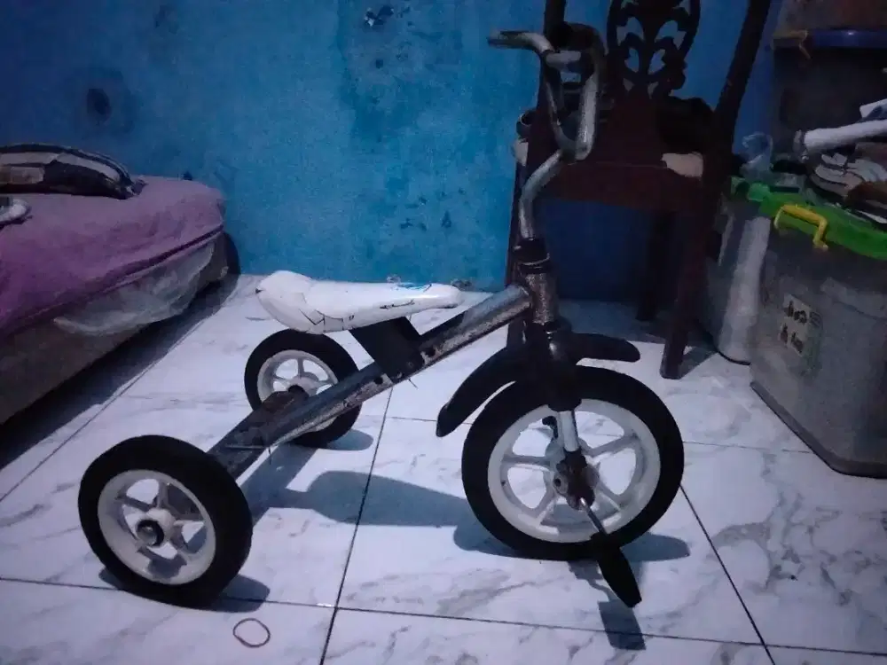 Sepeda Roda 3 anak