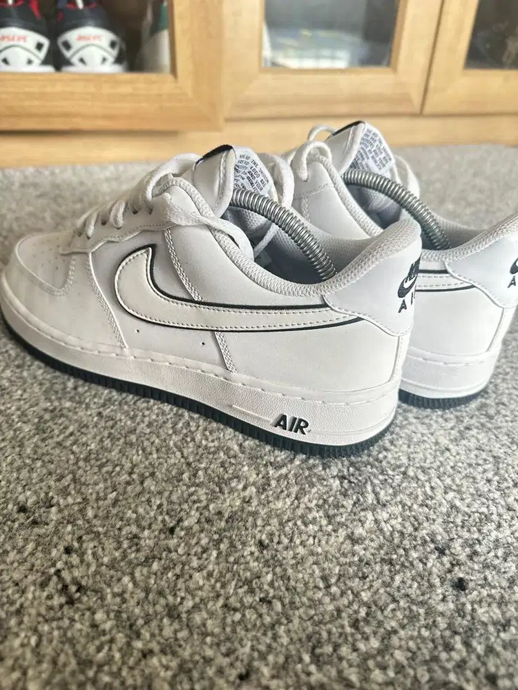 JUAL NIKE AIR FORCE 1.   Ori