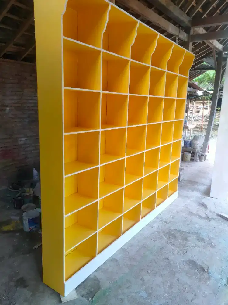 Rak toko kelontong multifungsi