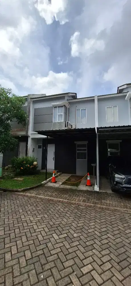 Dijual Rumah Grandcity Hayfield