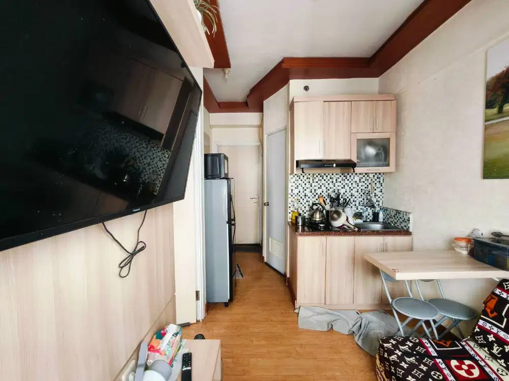 Sewa bulan apartemen 2KT Green Pramuka Square atas mall Jakarta Pusat