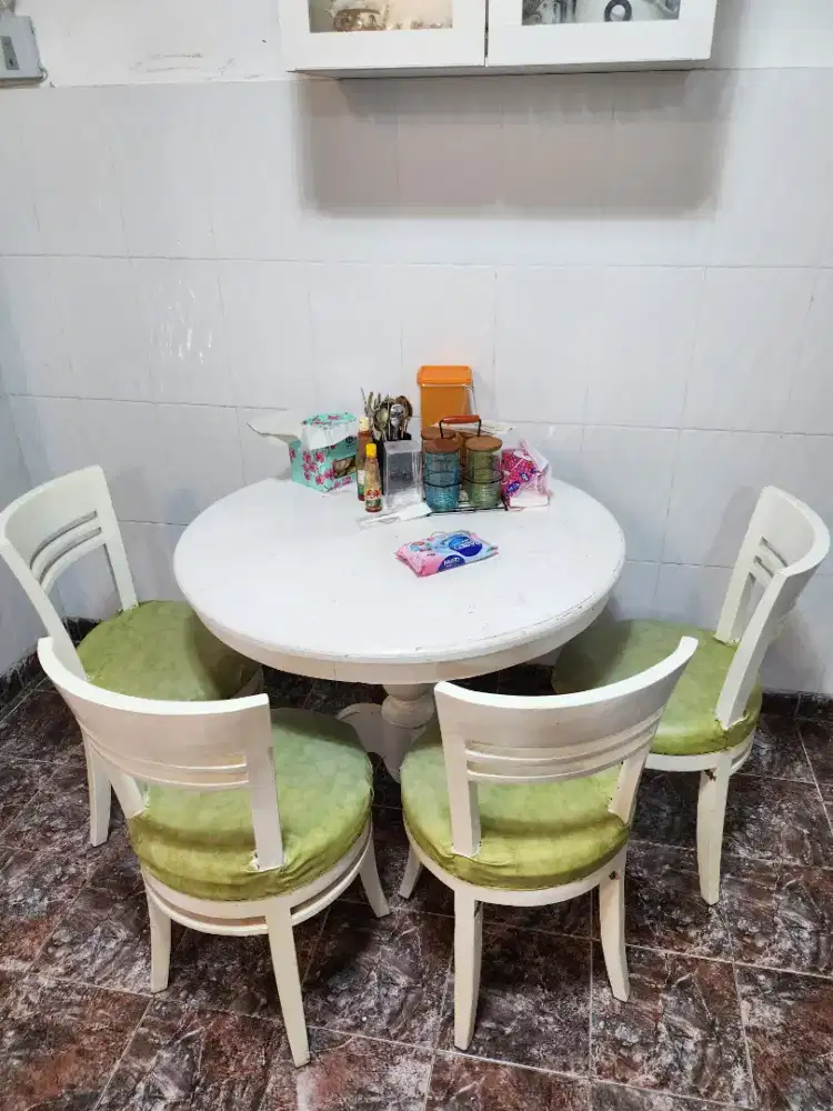 Dijual Meja Makan Kayu Jati Set 4 Kursi