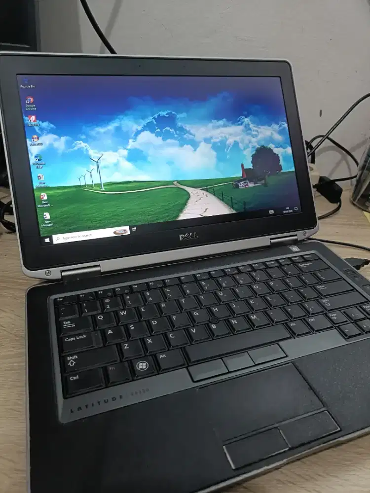 Core i5 Ram 8 GB HD 320 Dell Latitude E6330 Normal Garansi Support
