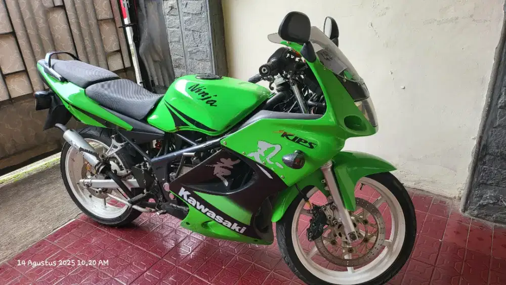 Kawasaki Ninja KRR OLD th 2011
