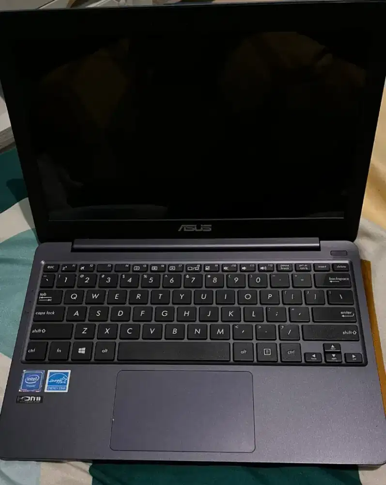 NOTEBOOK ASUS E203MAH