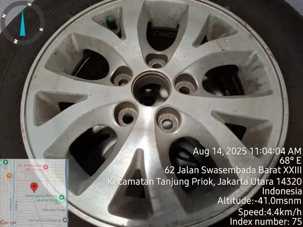 Ban dan velg original innova