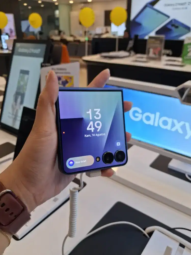 SAMSUNG TERBARU