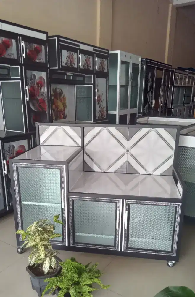 Meja kompor magic com