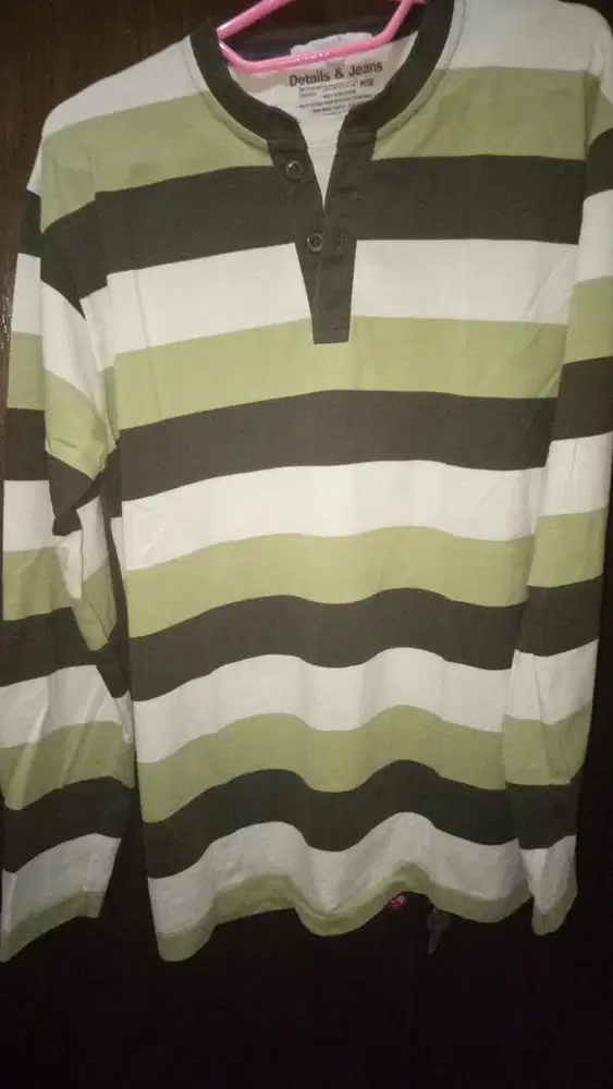 kaos pria merk Details