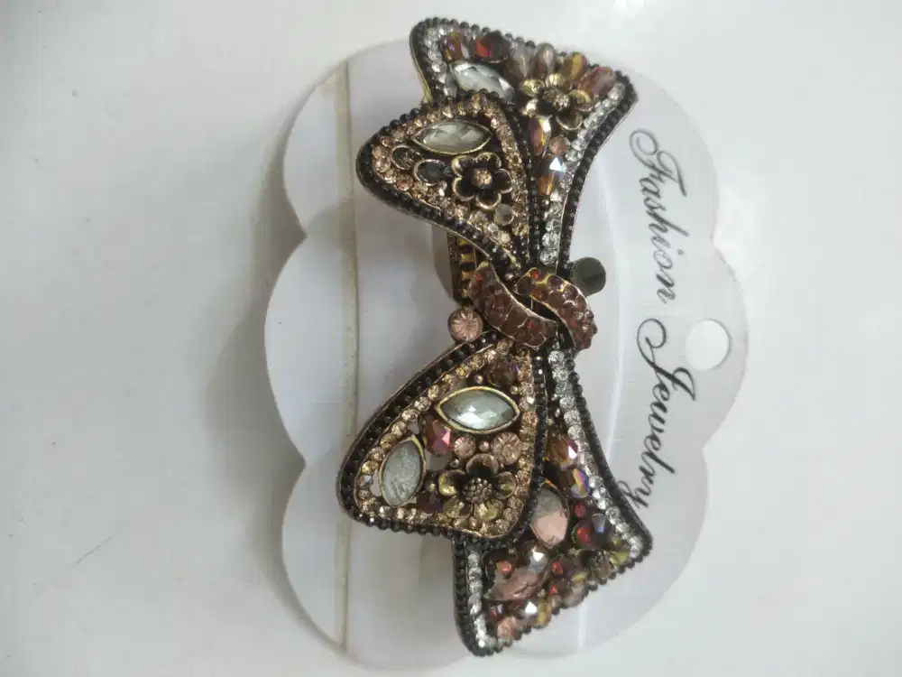 Dijual macam2 bros, dan jepit rambut