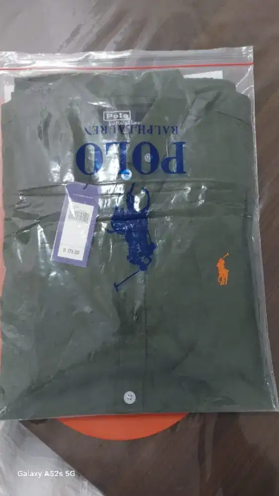 Di jual Kemeja POLO BARU SIZE L
