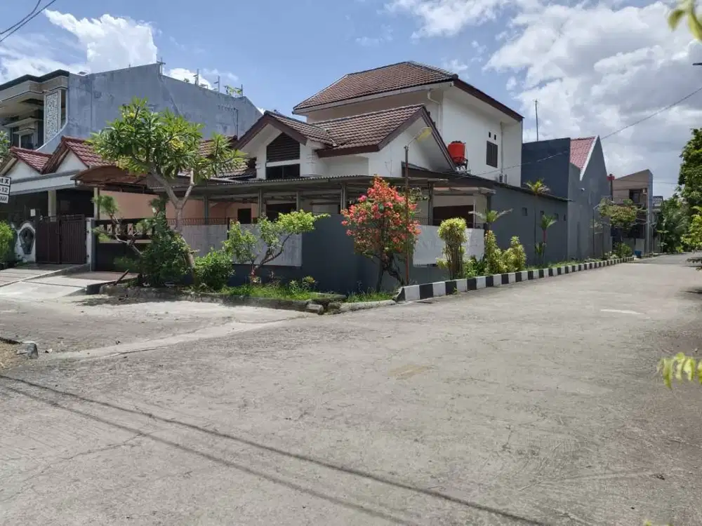 Dijual Rumah Hook Luas 180 Meter di Griya Harapan Permai Kota Bekasi