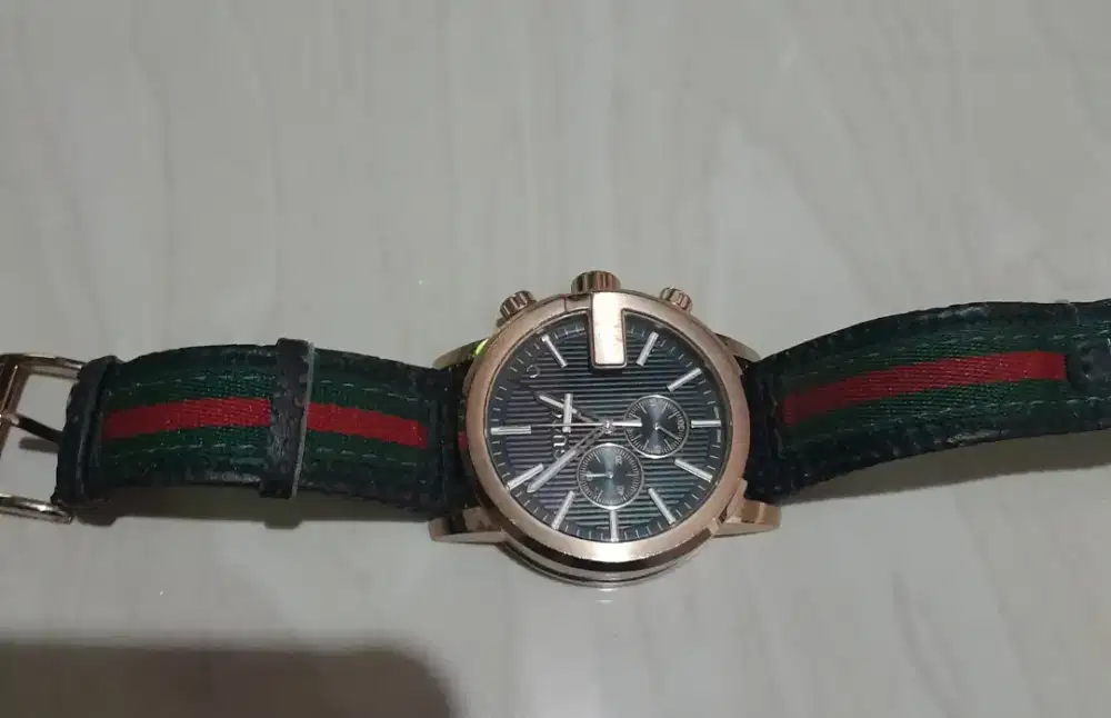 Gucci ory gold hijau