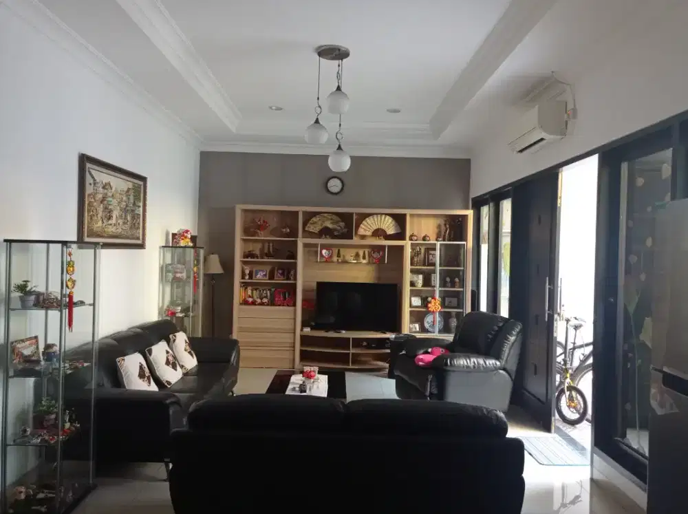 Rumah cluster Cemara Harapan Indah Bekasi