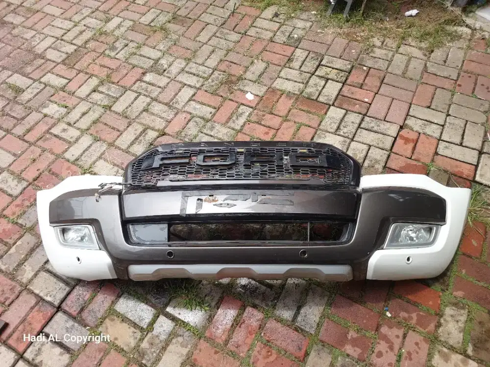 KAP MESIN Body FORD RANGER Wildtrak 3.2L Bumper Gril Fender