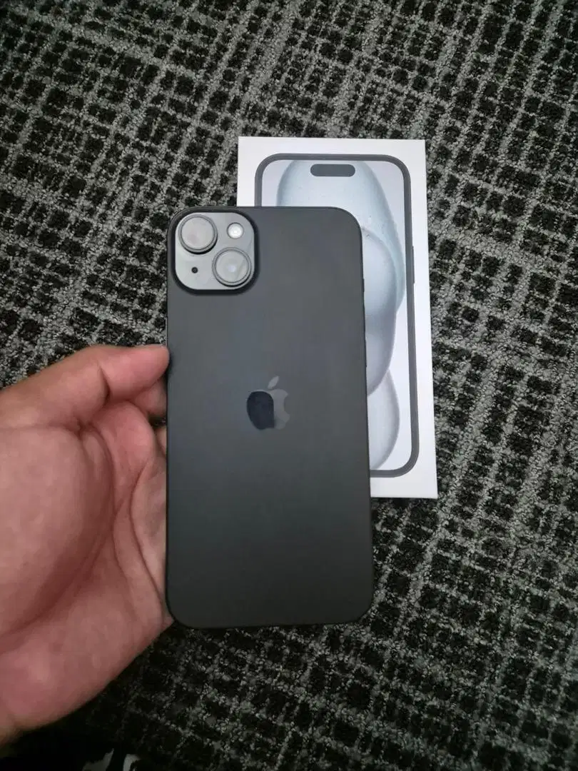 iPhone 15 Plus 128gb All Operator Simlock / bisa sim tapi pake roaming