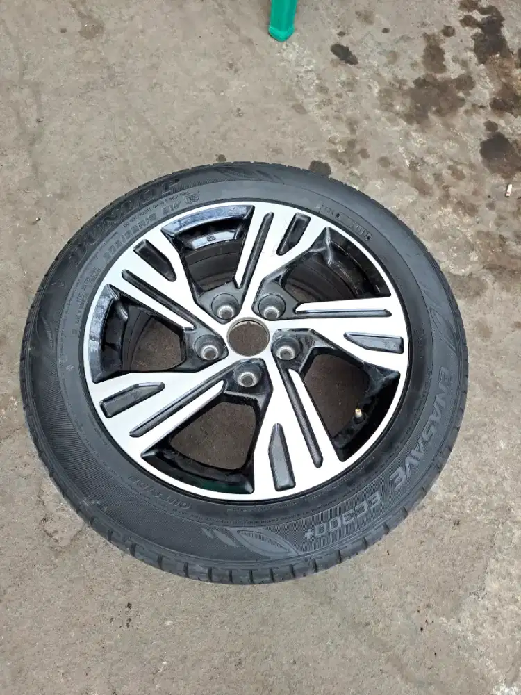 Xpander serep mobil xpander ring 16 ban stip