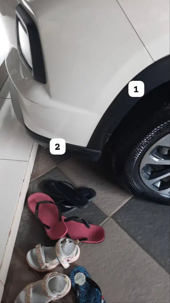 Fender Guard dan Low Bamber Suzuki Grand Vitara (sebelah kiri)