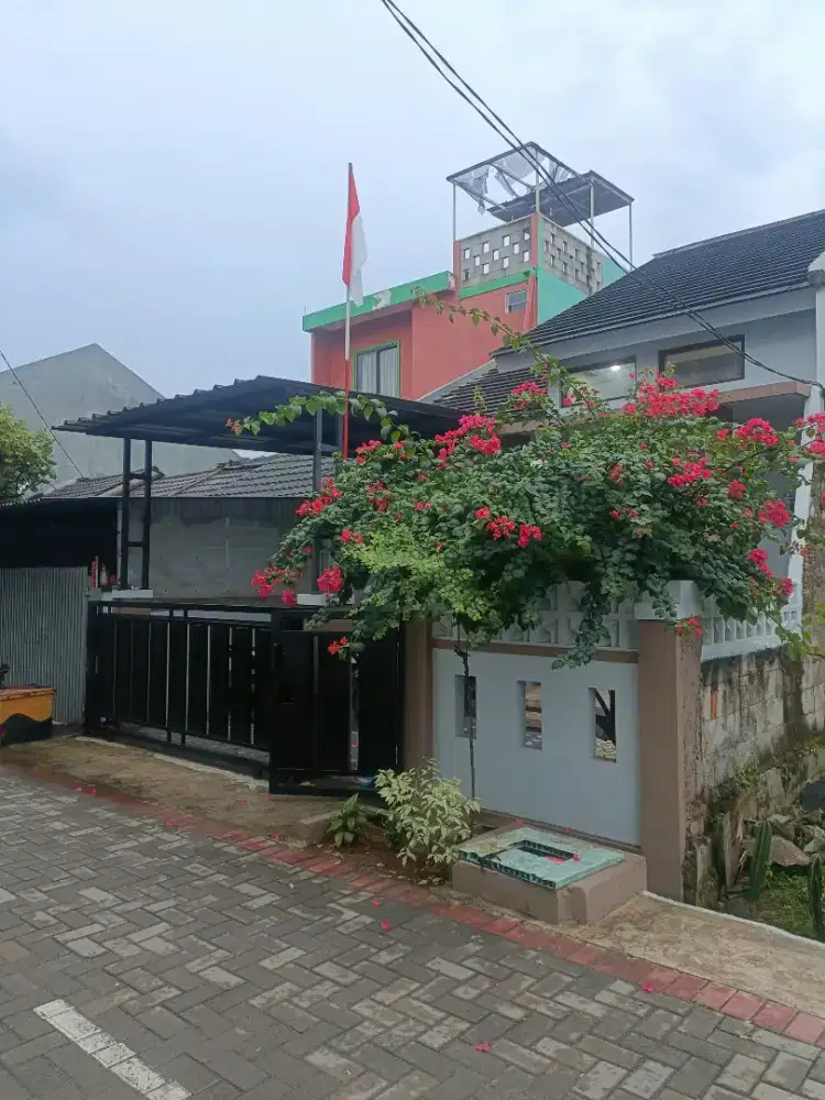 Dijual rumah siap huni, tinggal bawa pakaian saja