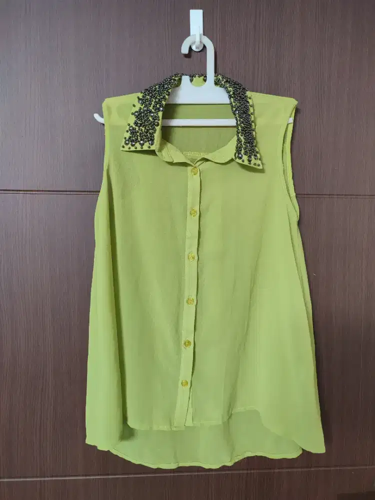 Baju Atasan Wanita lengan buntung