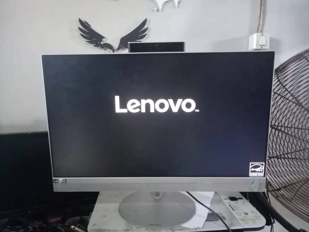Lenovo IdeaCentre AiO 520-24IKU Intel Core i5-7200U Dual VGA RAM 8GB