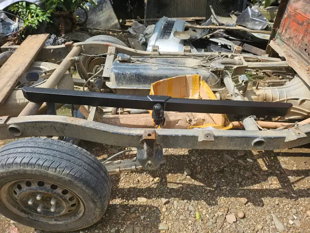 Bemper (bumper) towing / safety belakang merk wildpro utk calya /sigra