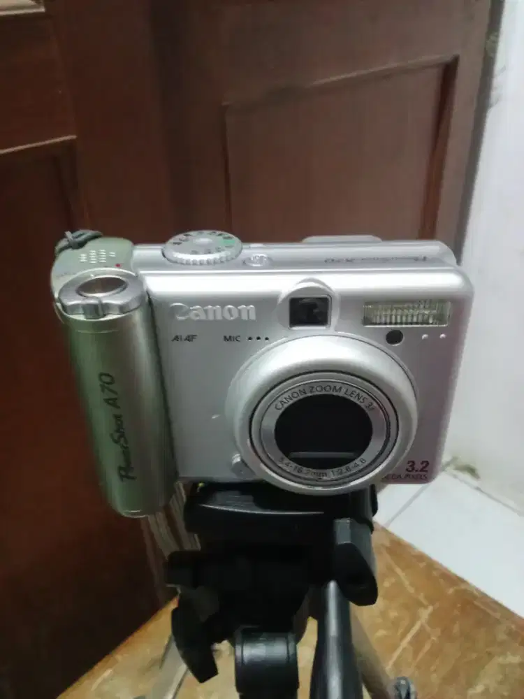 Camera digital CANON power shot A70