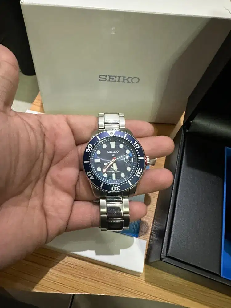 Seiko sne549p1 like new