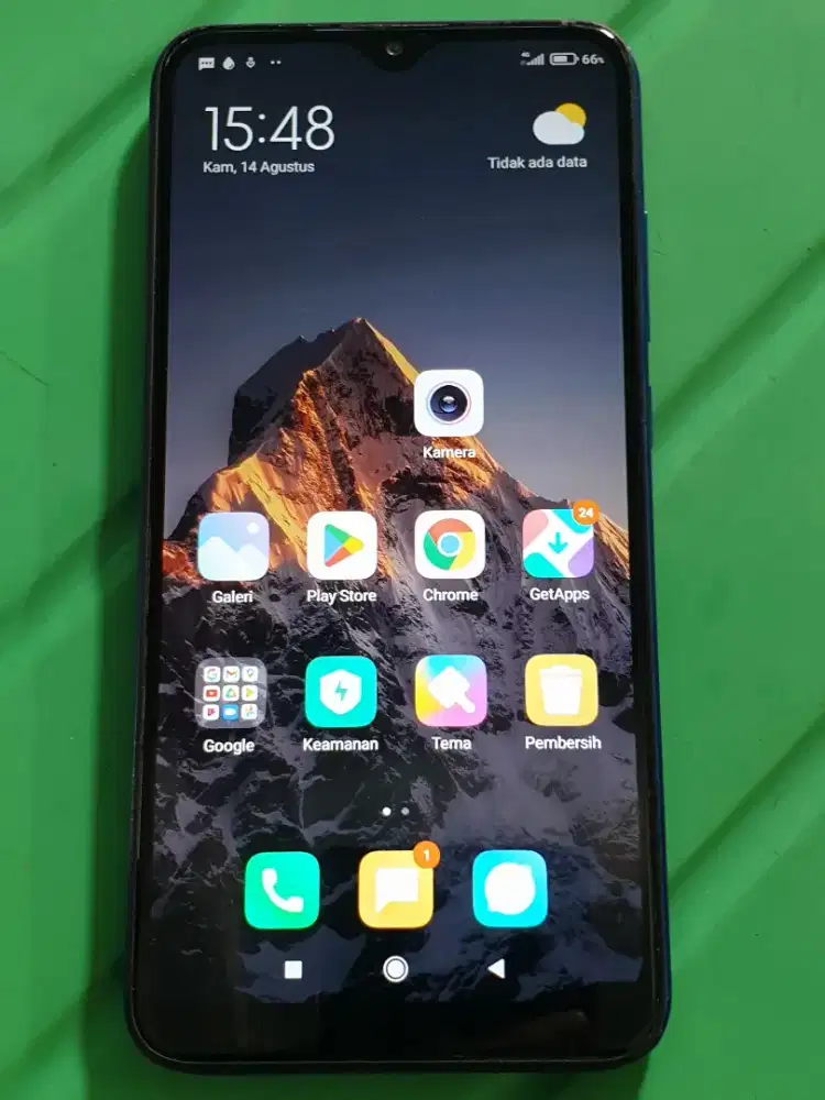 Xiaomi Redmi 8 Ram 4/64GB Mesin Normal 100% di jual Murah Aja