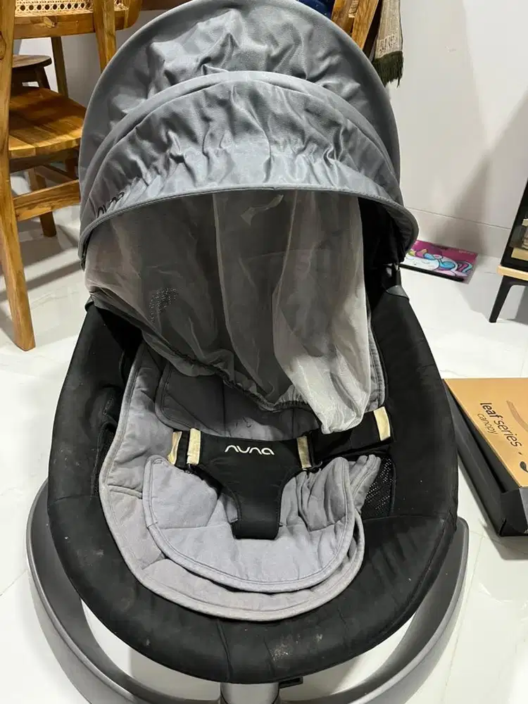 Nuna bouncer leaf curv