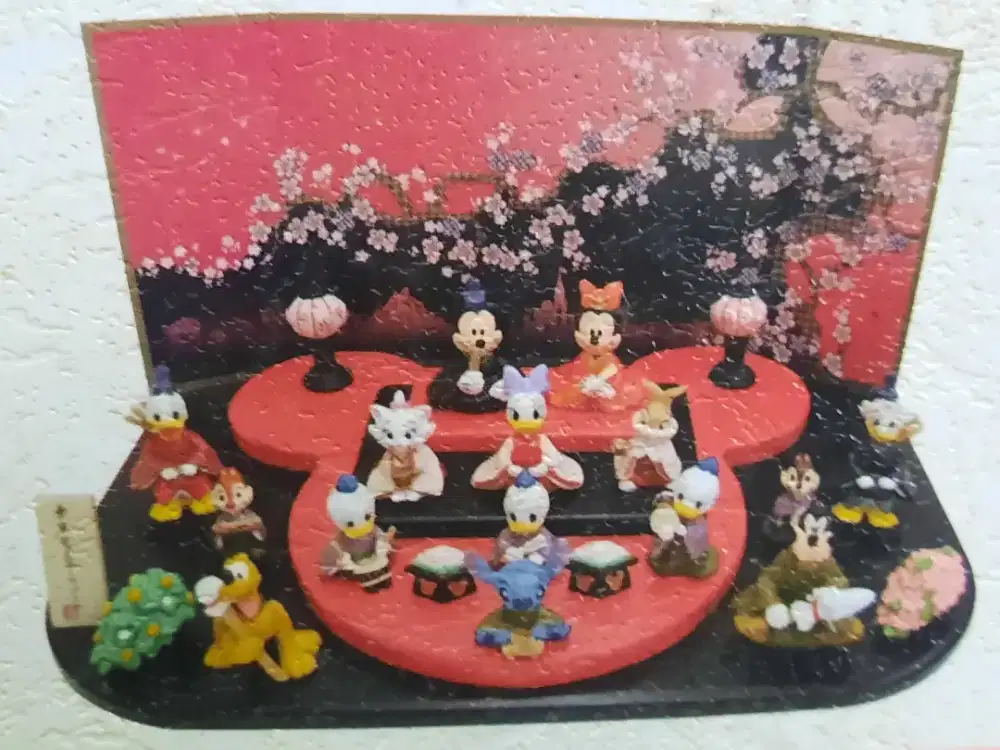 Keluarga Mickey mouse ,  dari tokyo walt disney, JAPAN.