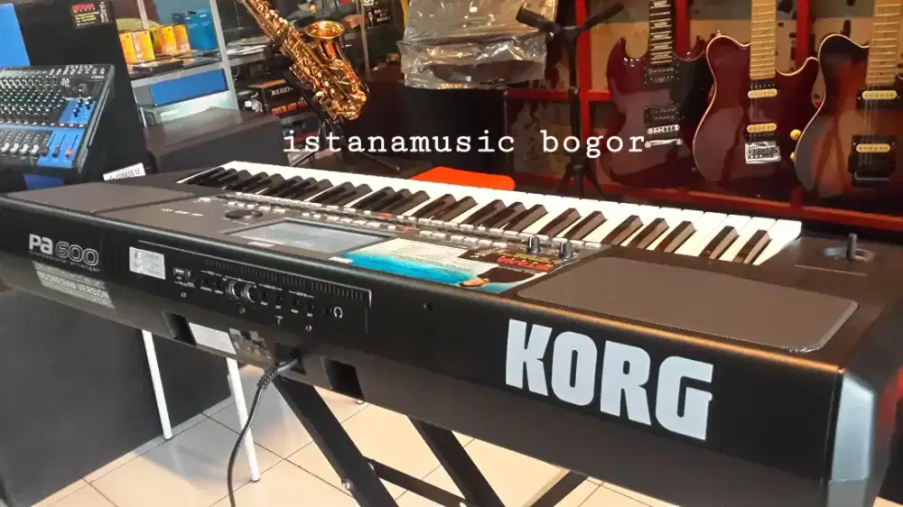 Keyboard KORG PA600