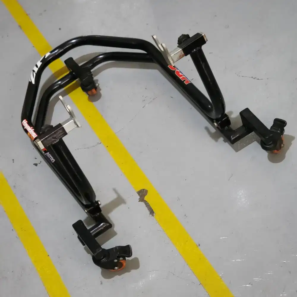 Paddock moving roda kokoh