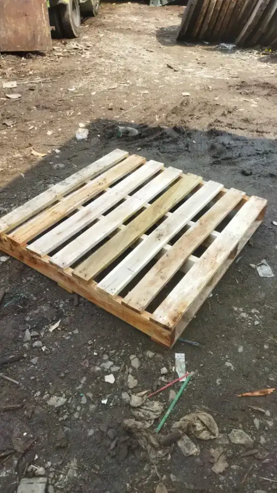 Palet kayu 100x100