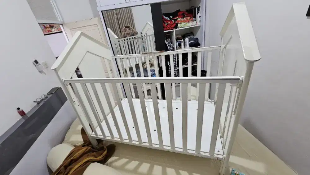 Baby box little equi lengkap dengan tiang kelambu