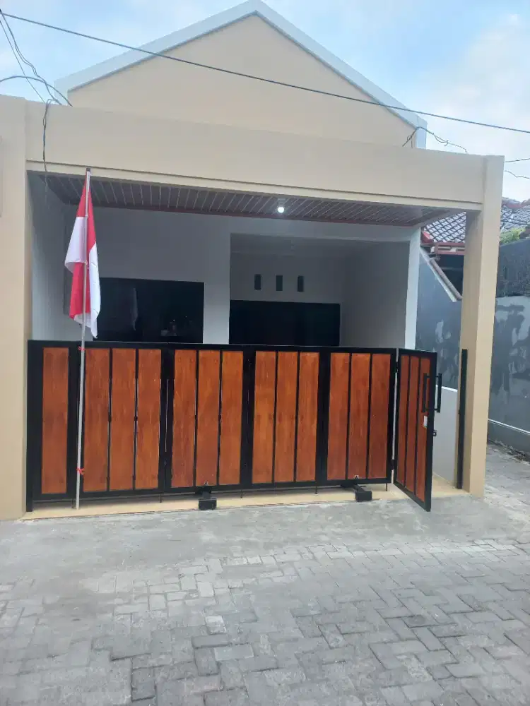 Rumah siap huni dilokasi strategis n prospek