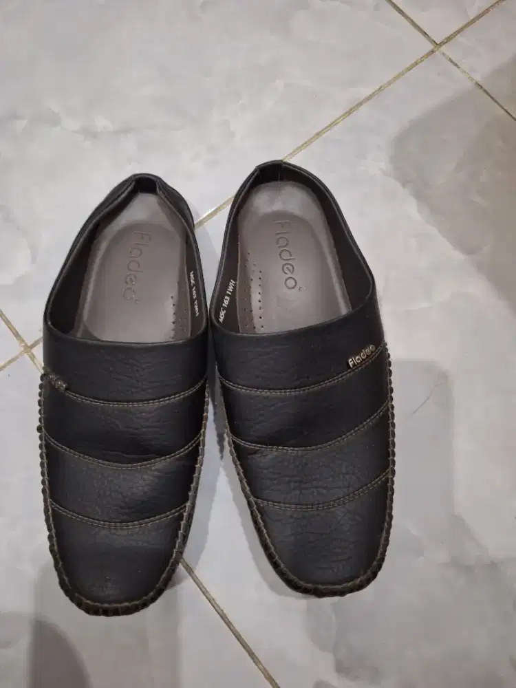 Sepatu sandal fladeo ukuran 39