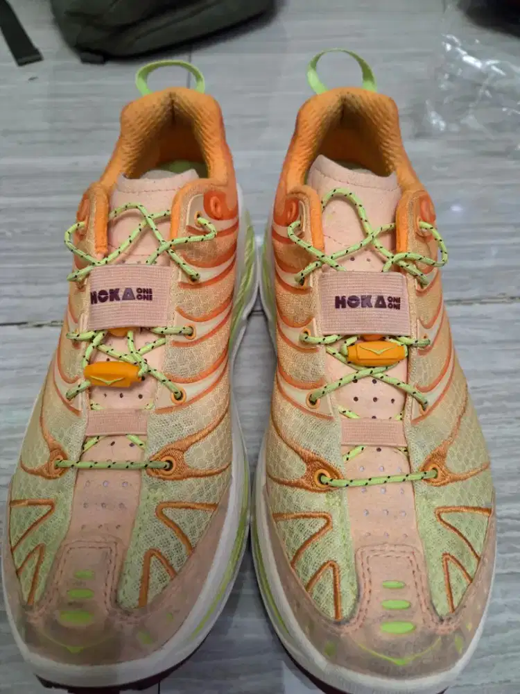 Sepatu Running Hoka One One Ori