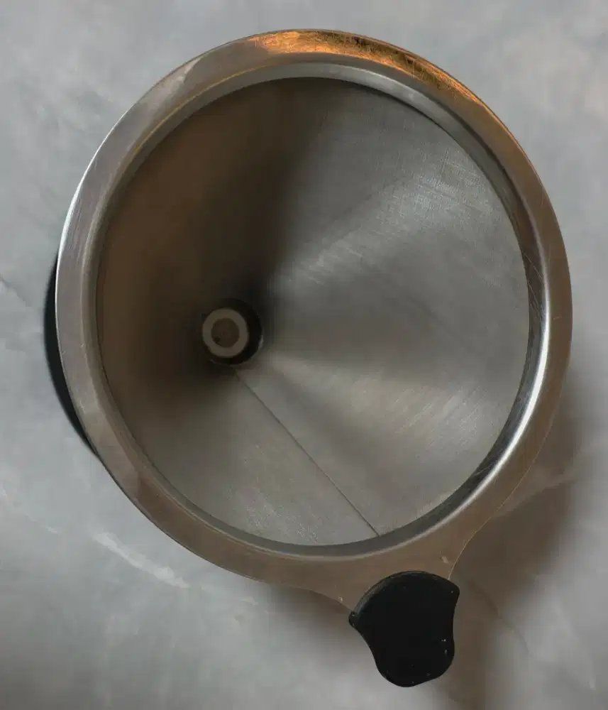 Preloved reusable stainless steel V60 coffee drip 2-4cups