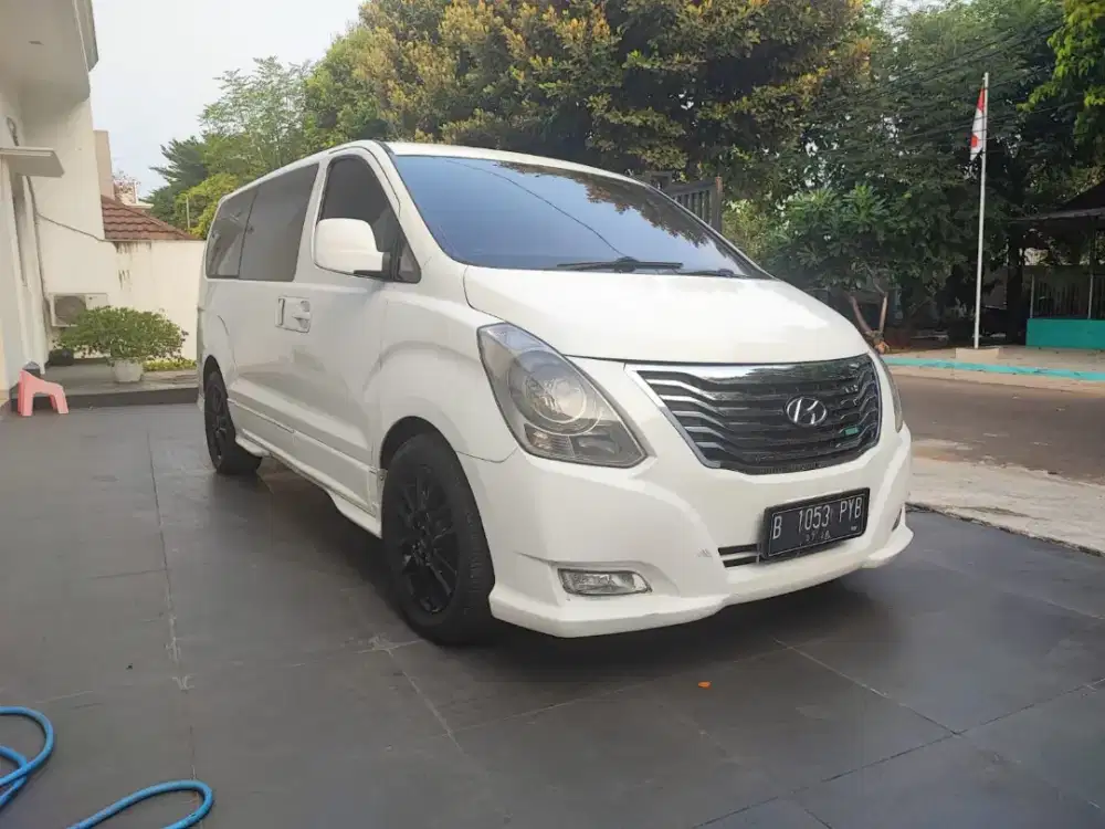Hyundai h1 diesel low km antik