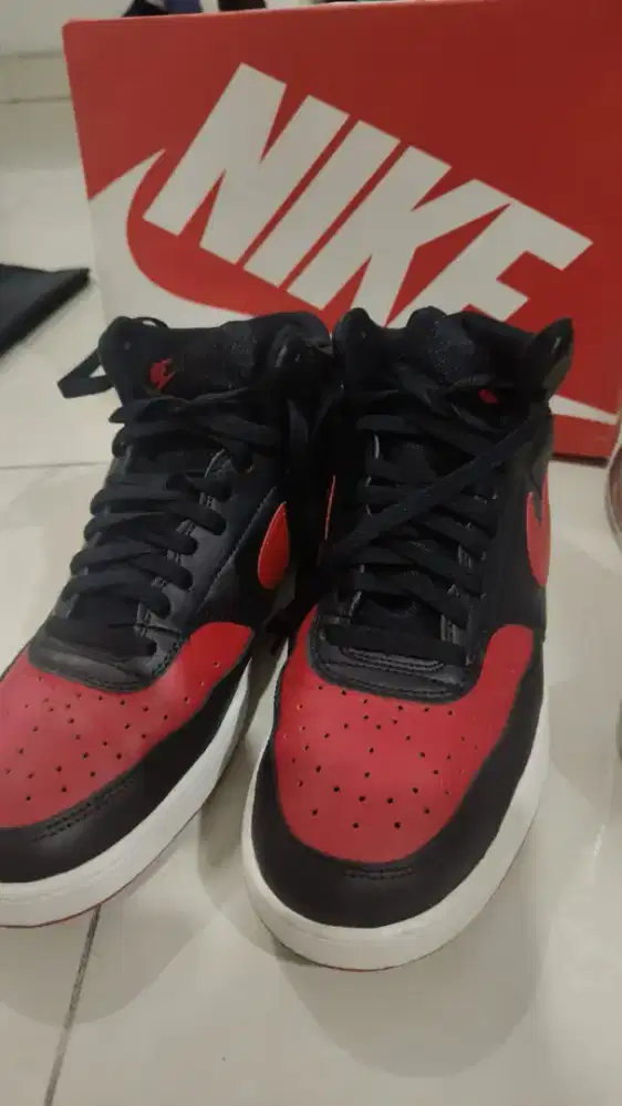 Sepatu Nike court vision