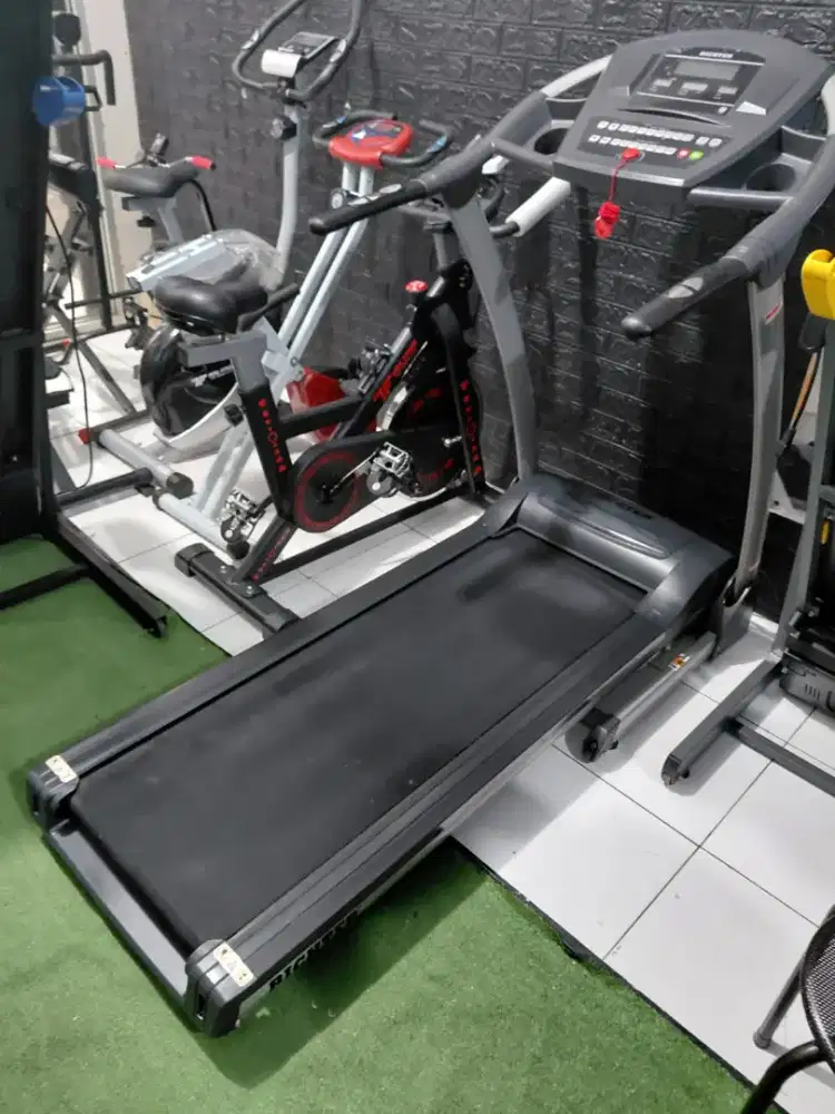 Treadmill Elektrik Richter Incline OtomatisSecond Seperti Baru