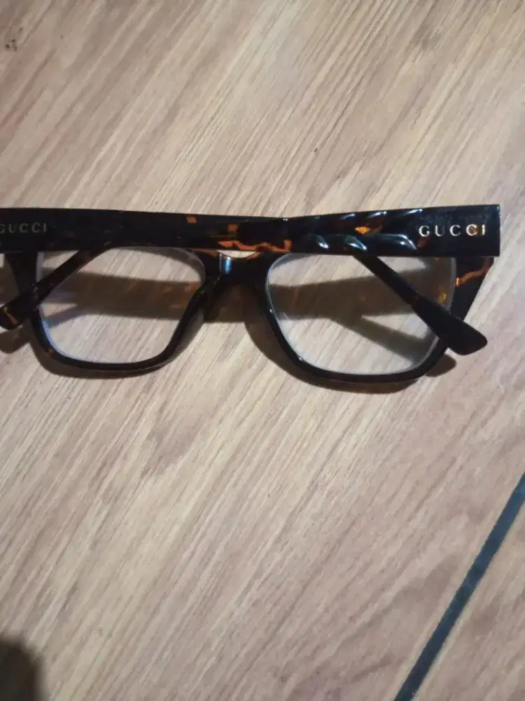 Jual kacamata Gucci