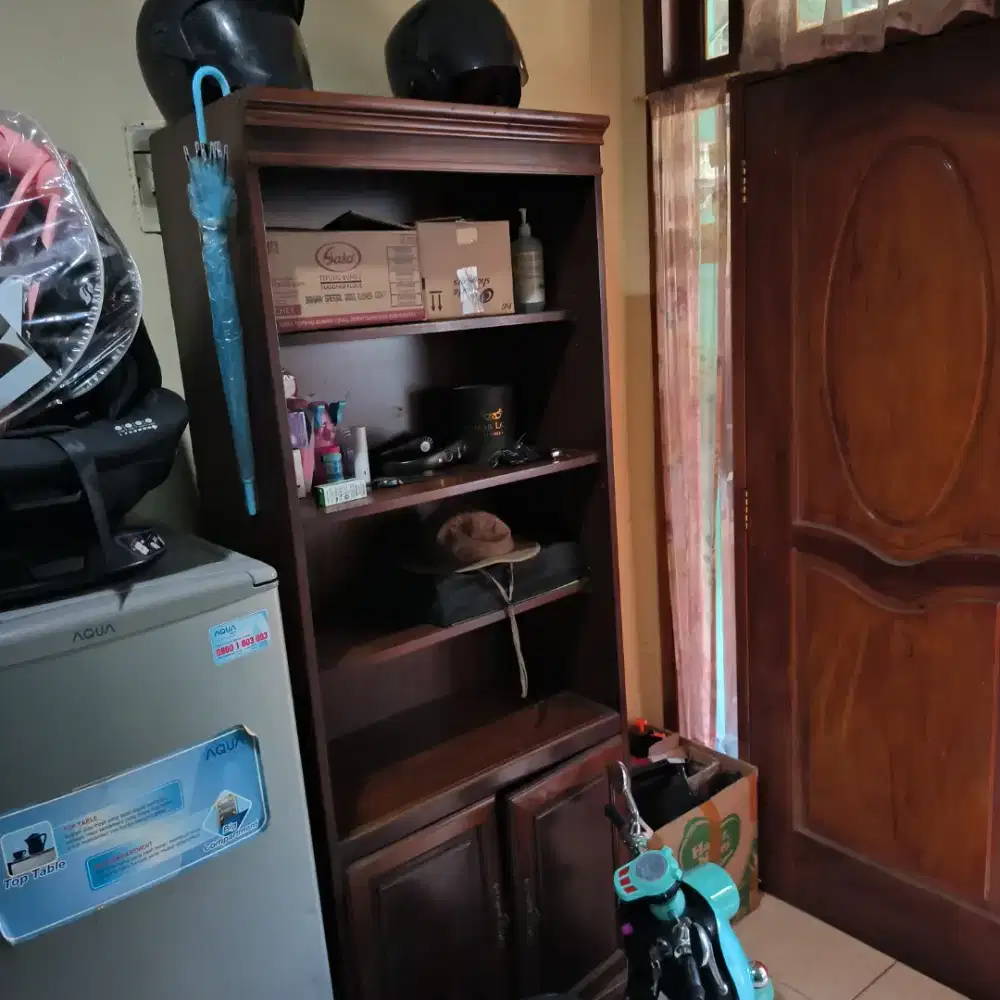 Rak Lemari kayu jati tua asli coklat