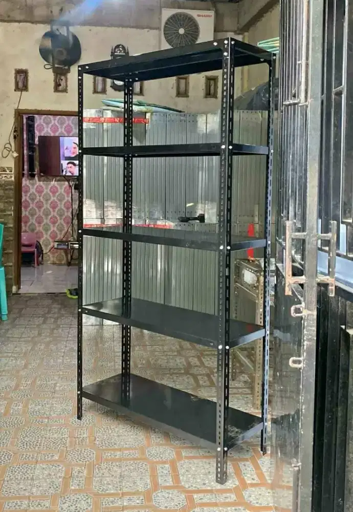 rak besi gudang serbaguna