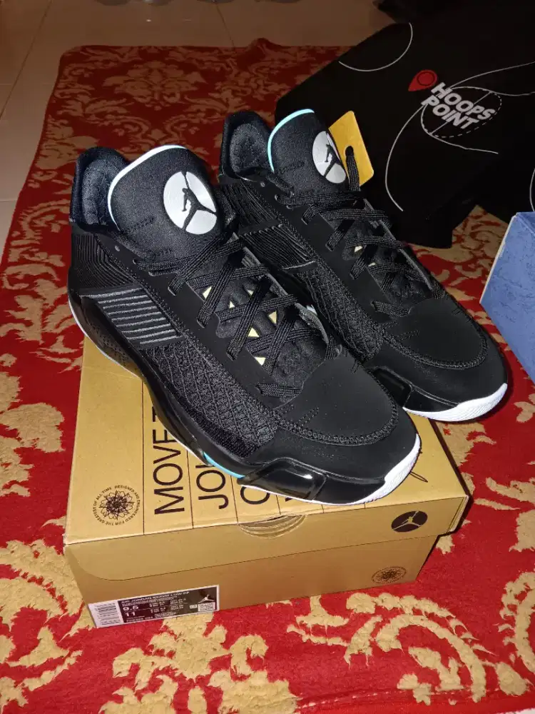 Sepatu Basketball Nike Jordan