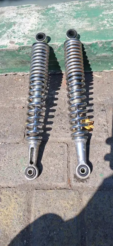 Skok kawasaki blitz R 2006 copotan dari motor