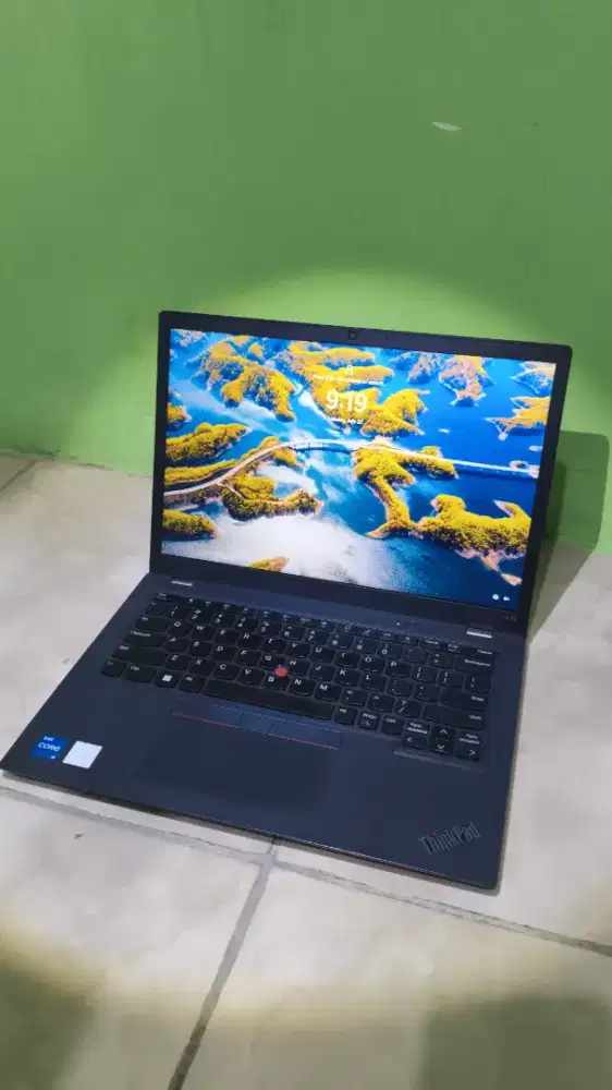 DI BELI TERUS  MACBOOK M1 M2 M3/ LAPTOP BARU/BEKAS TUNAI